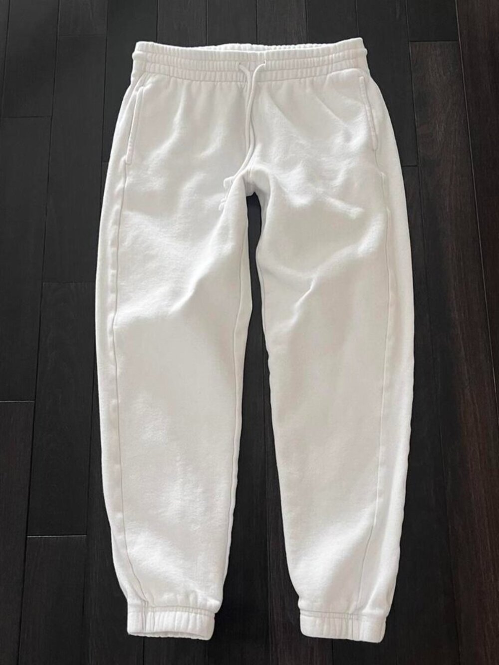 Aritzia white Cozy AF sweatpants